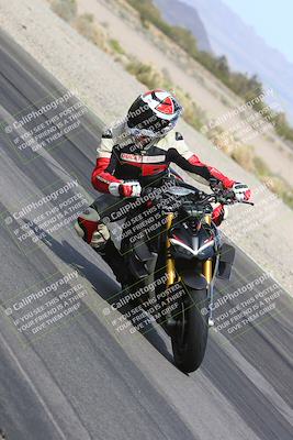 media/Mar-10-2024-SoCal Trackdays (Sun) [[6228d7c590]]/12-Turn 14 Inside (145pm)/